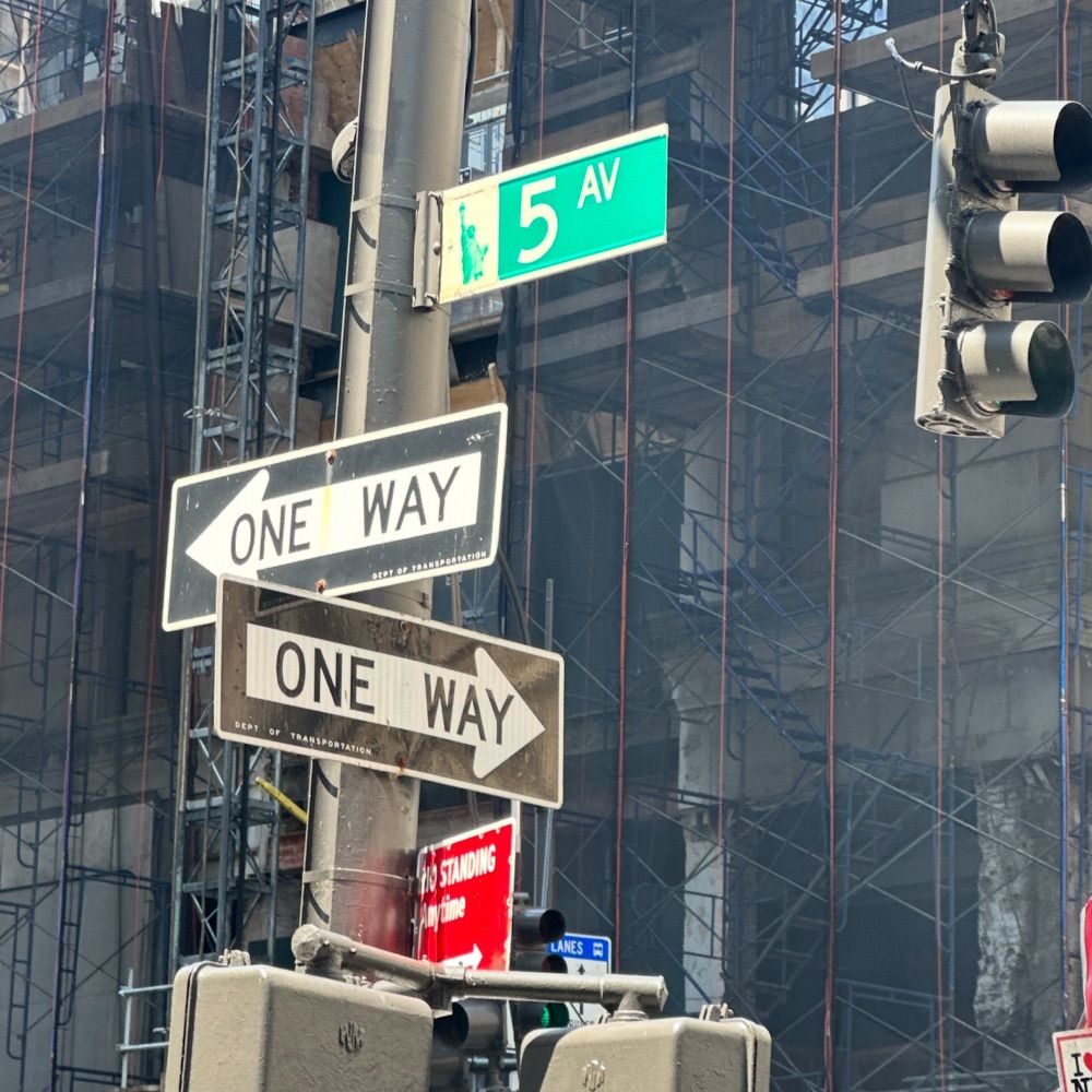 5th Ave