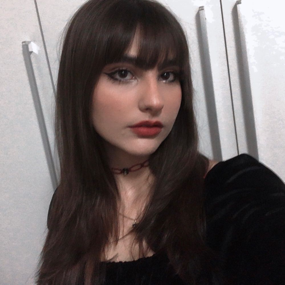 Angie 🍒