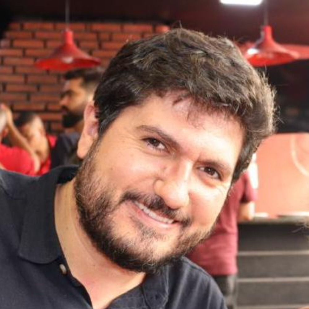 Guilherme Casarões