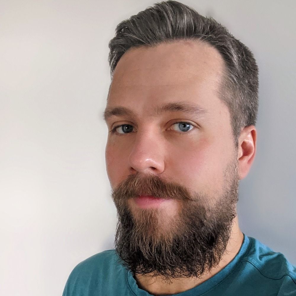 Maciej Adamczak