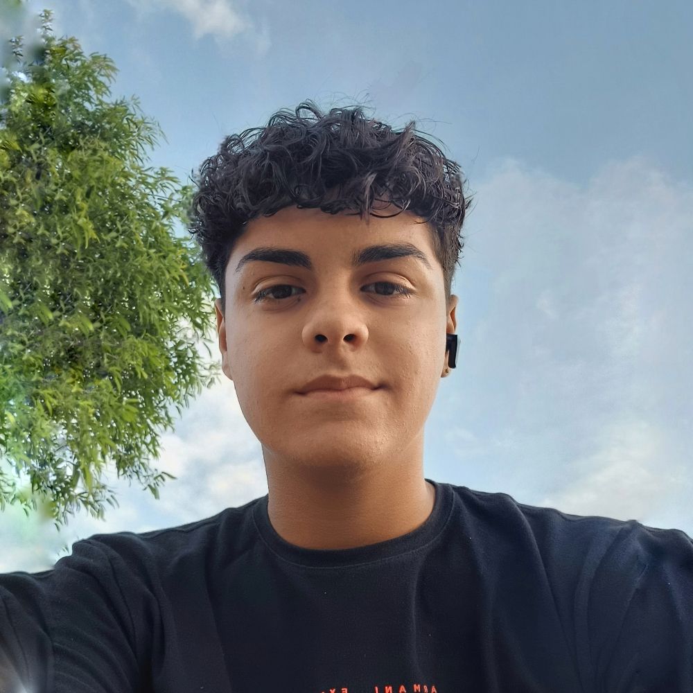 lucas𐚁