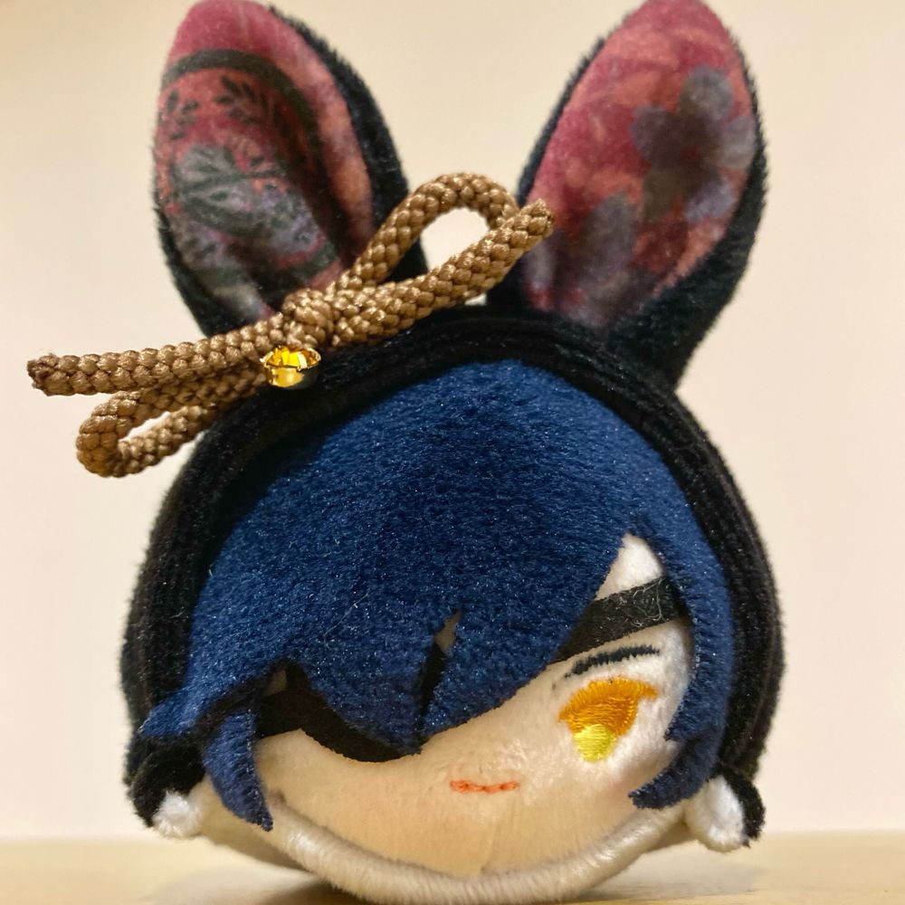 だひ