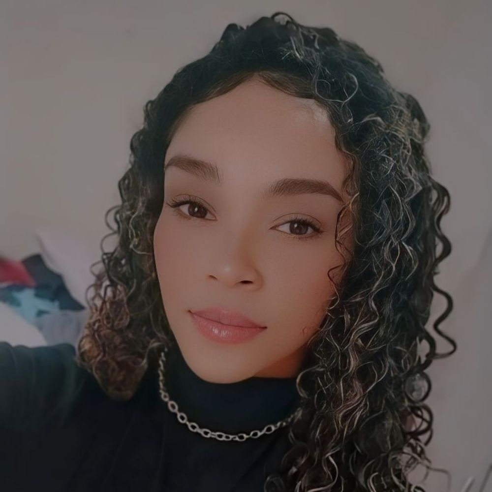 Juliana Mendonça.