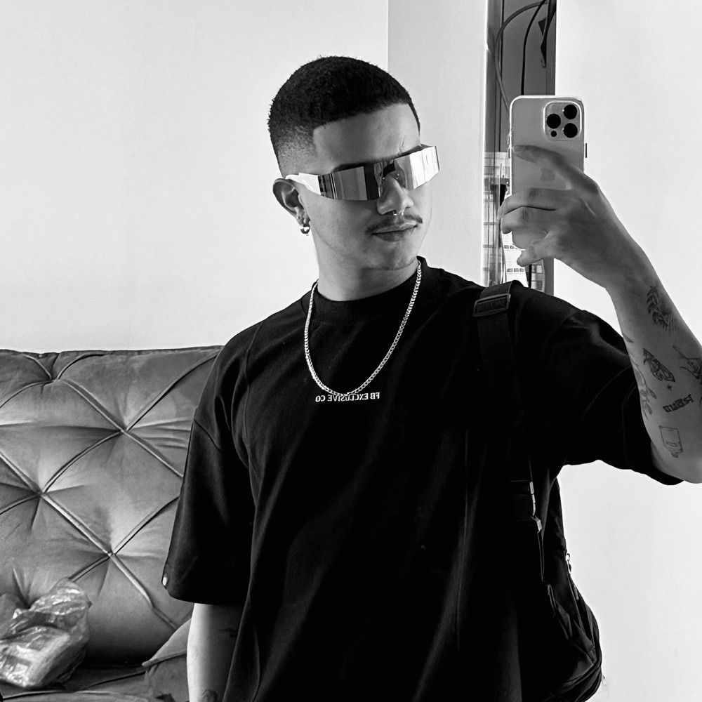 CARLINHOS