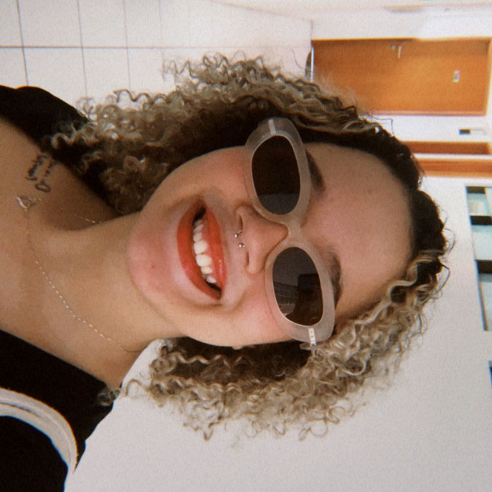 Lívia Maciel 