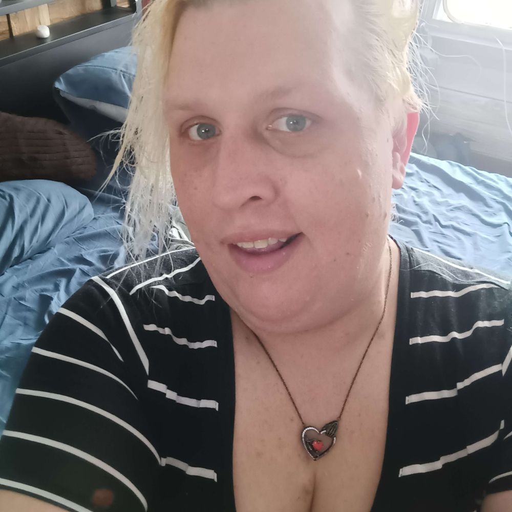 🗡️ Gail Estrogen Knight 🗡️