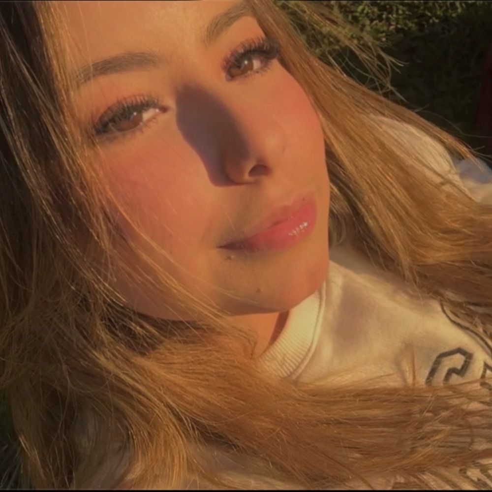 ana😗