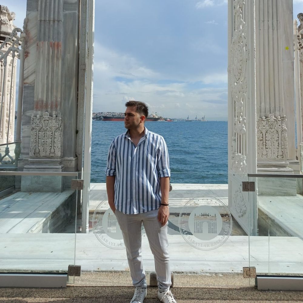 Ayhan Özyazıcı