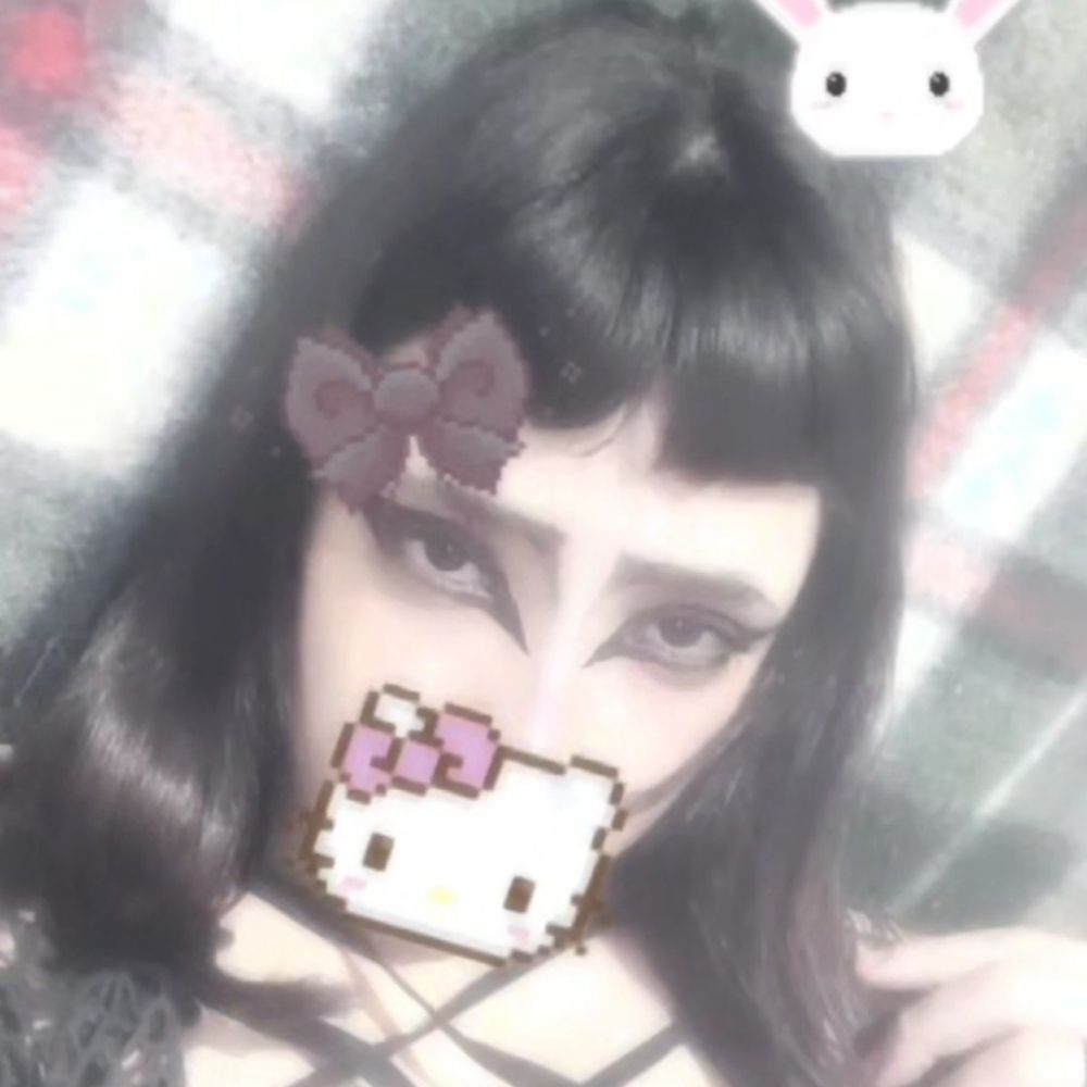 ,⋆月光𖣂.⋆`