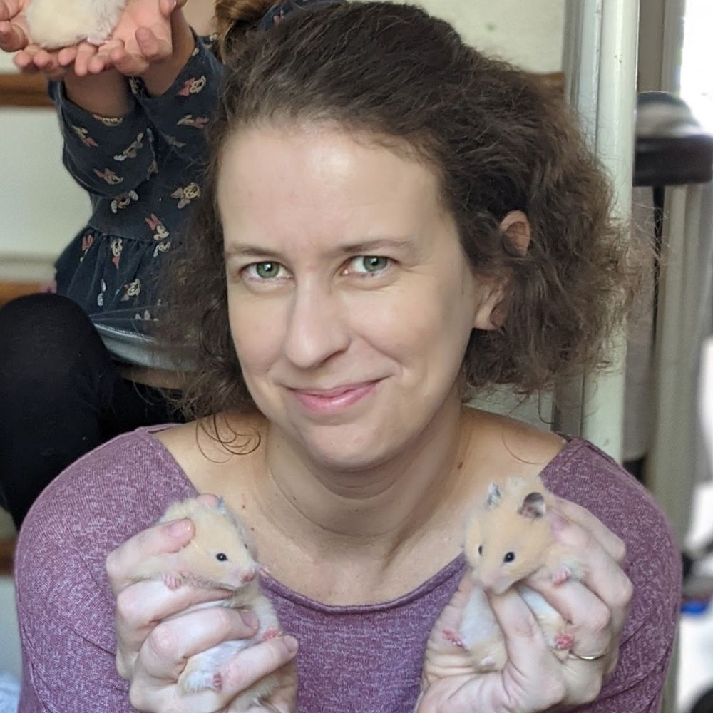 Eszter Posfai