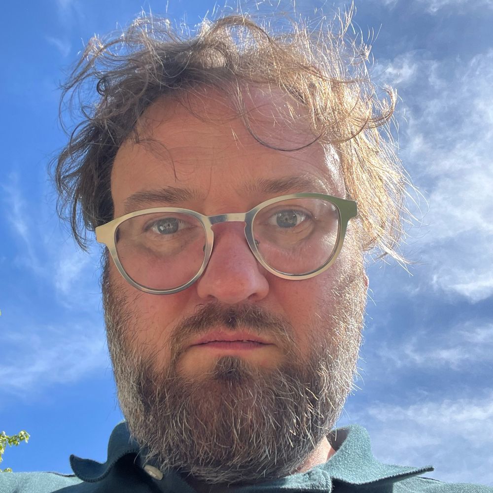 Erik Marshall