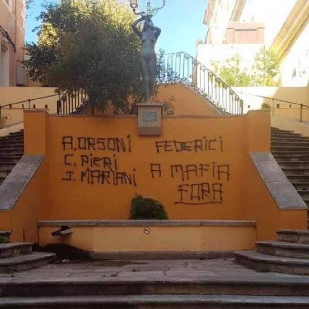 A mafia Fora