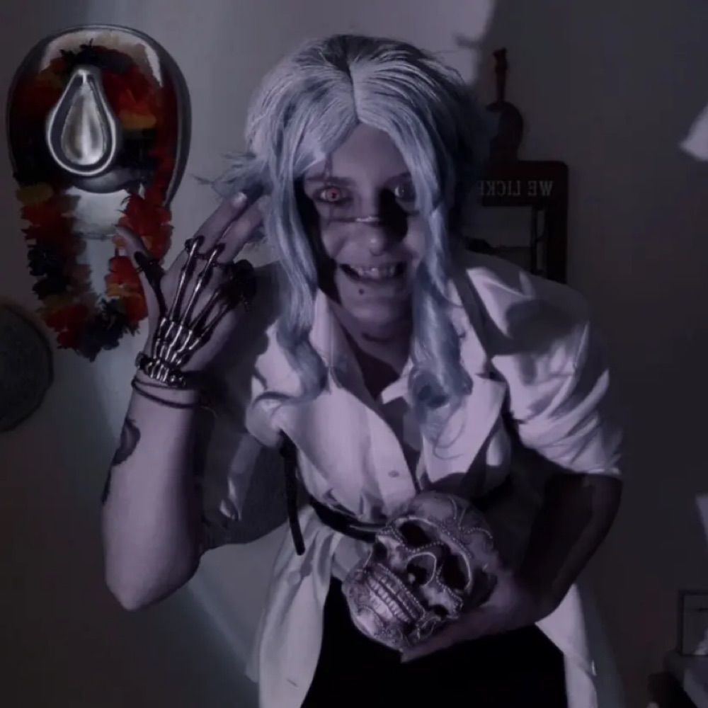 N (he/they)