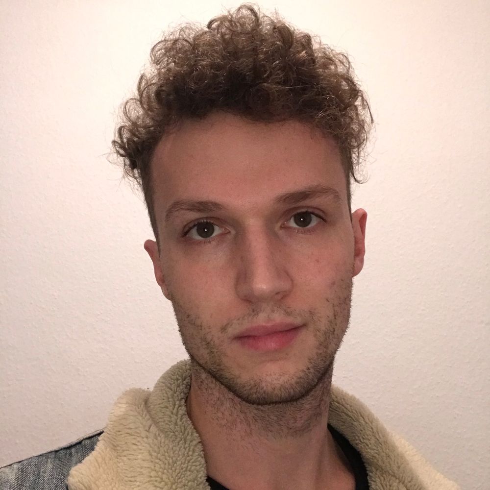 Adrian Schneider