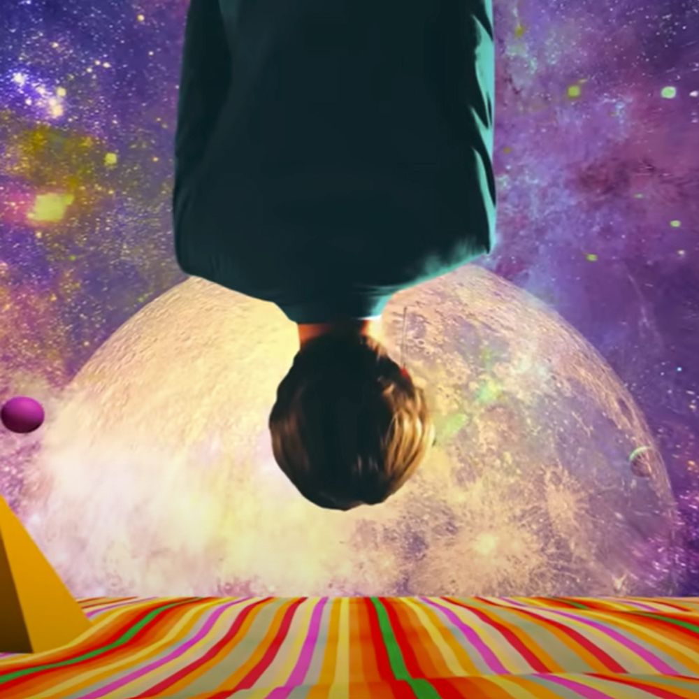 em