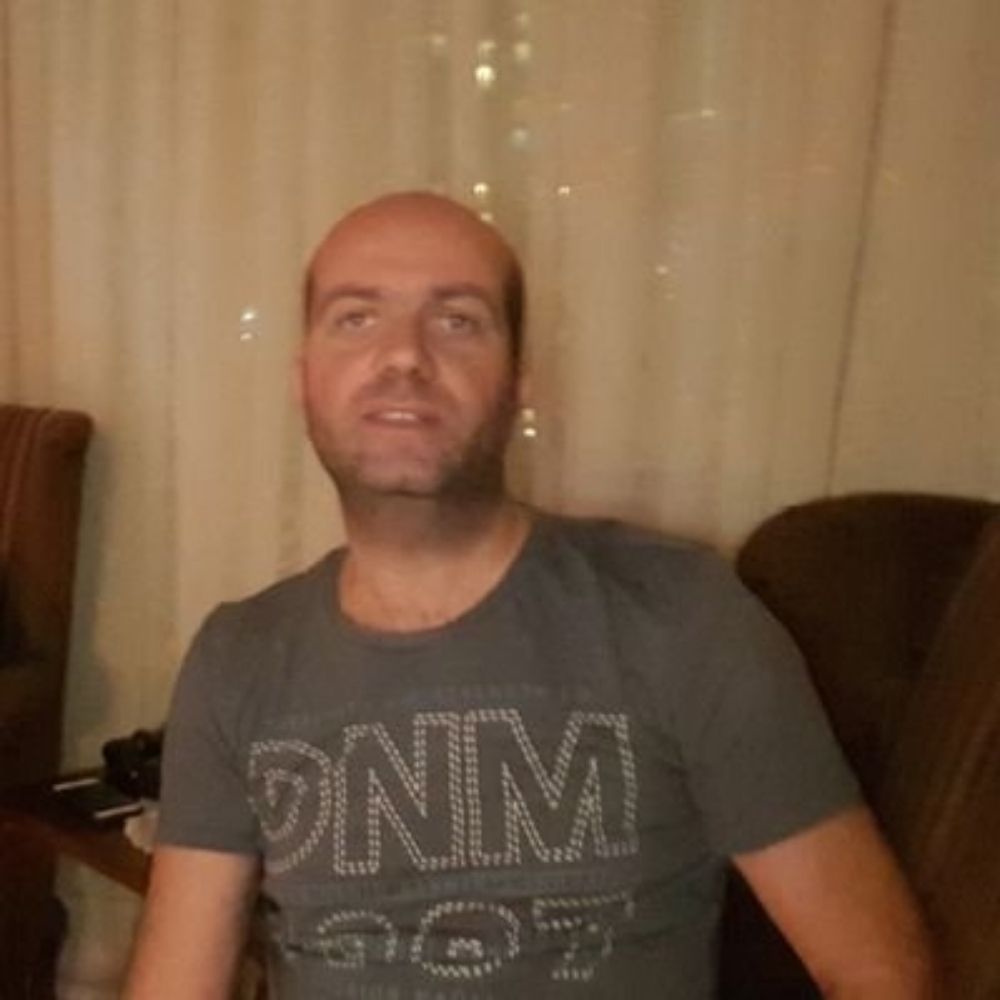 Teoman Akyuz