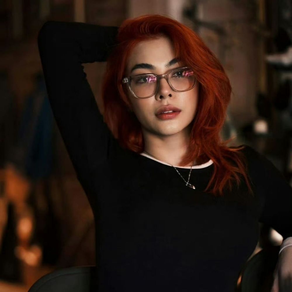 Yas-🎧🧸