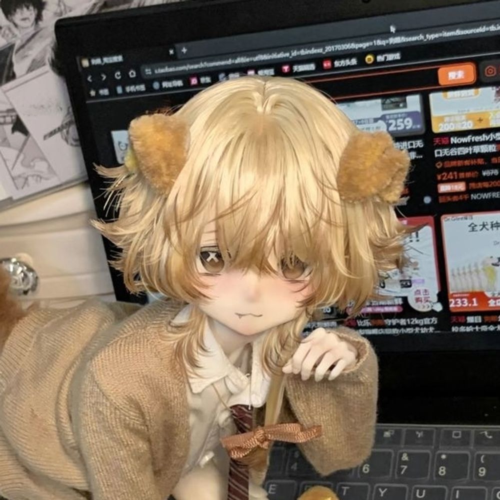 mothie🐾 18+
