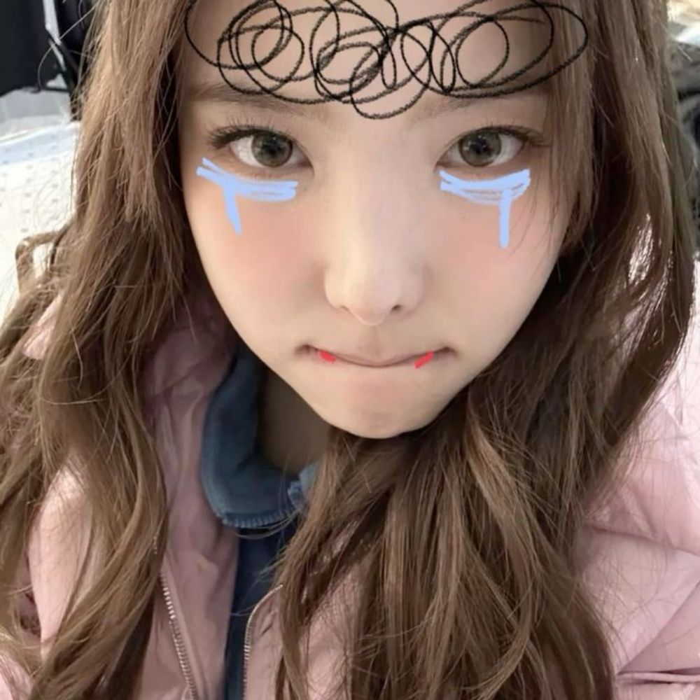 🎀🍓Lala⁹| Que Viu O TWICE e ama a mina 💯🗣🗣🗣🍓