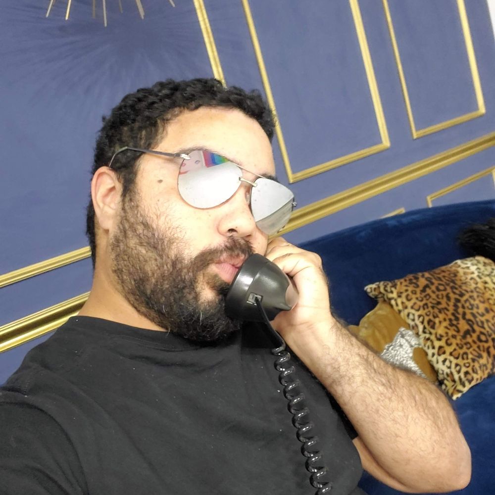 Mikeshow1016