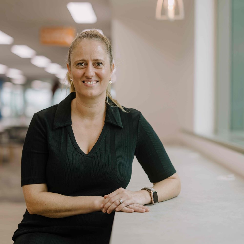 Dr Julee McDonagh