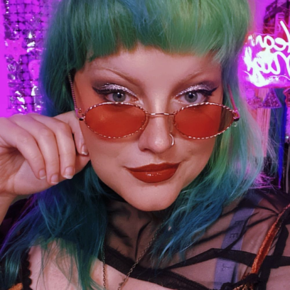 Cinesia | Slavic Witch Streamer