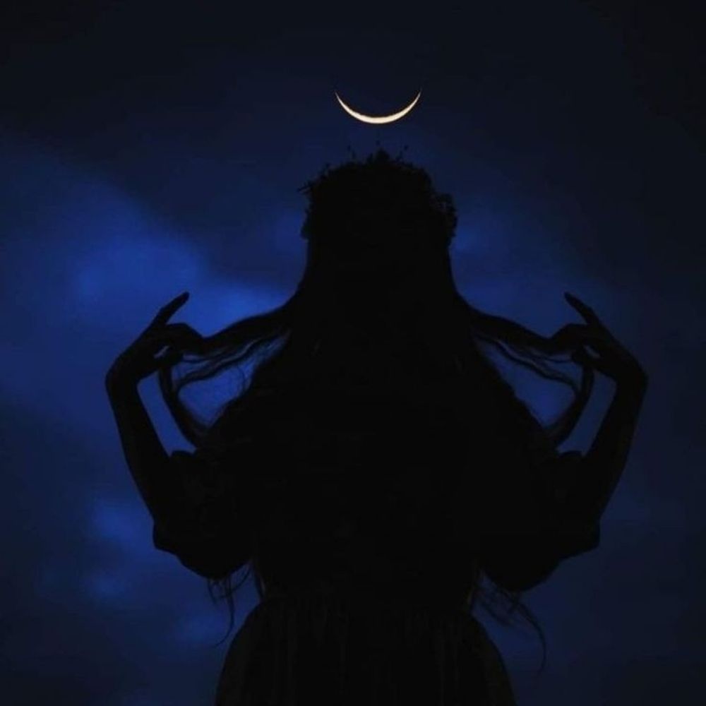 🌙мᴀтусін ᴘолᴇвик🌙|🇺🇦🏳️‍🌈🦒