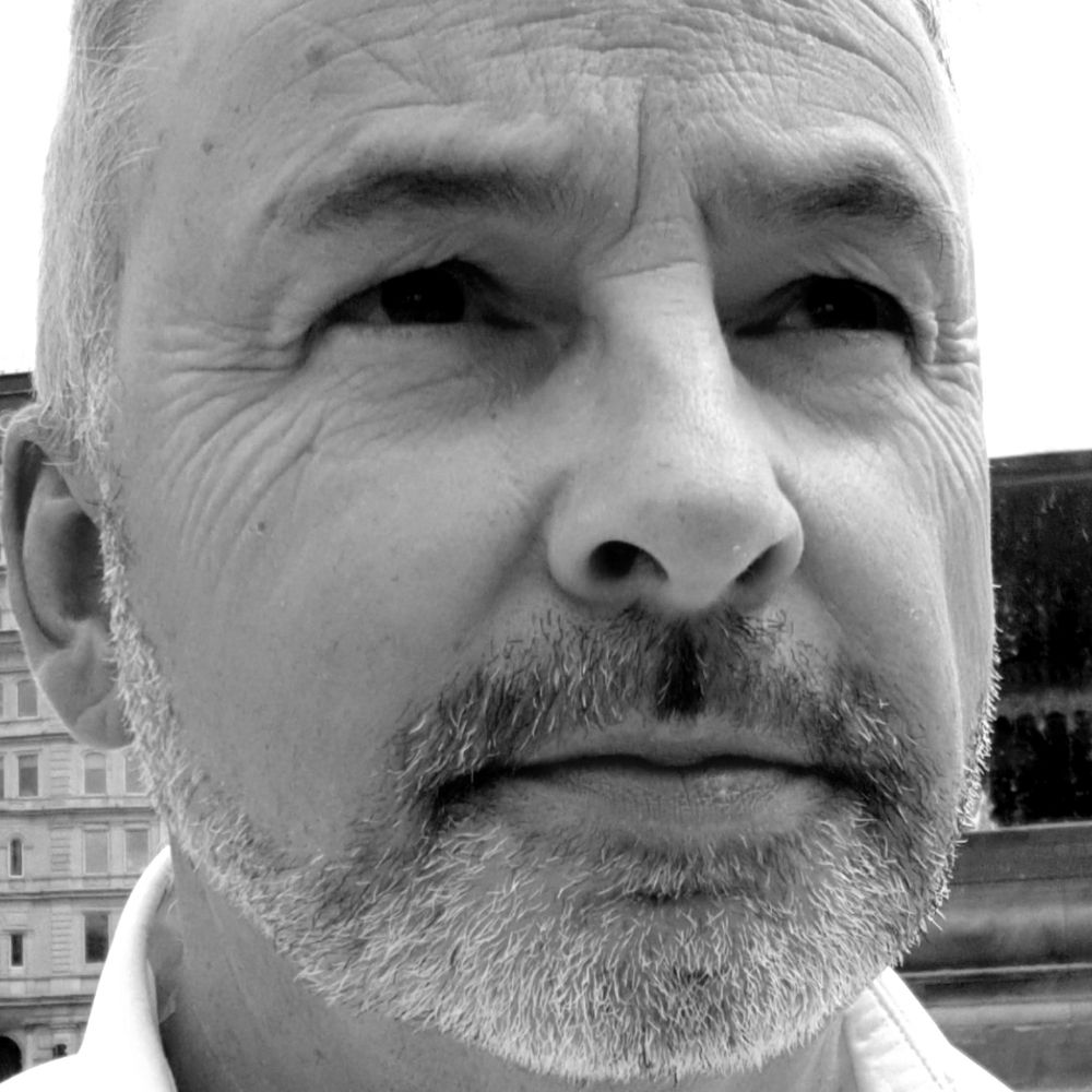 Dr Pete Collinge