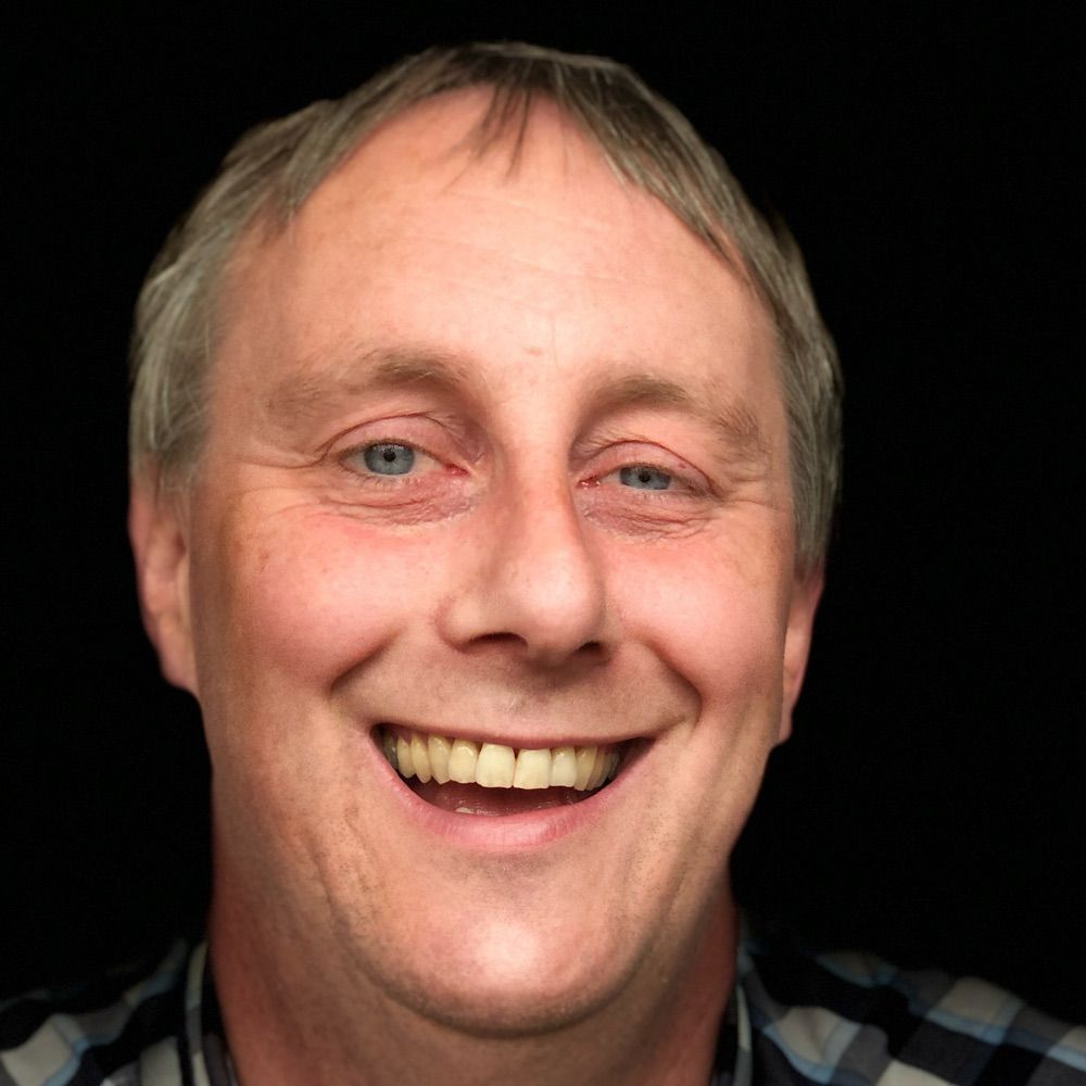 Dr. Simon Spence