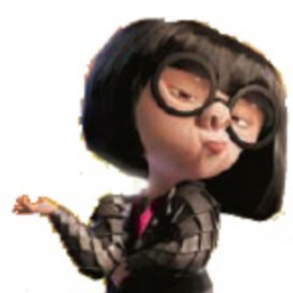 Lisa Hernandez's avatar