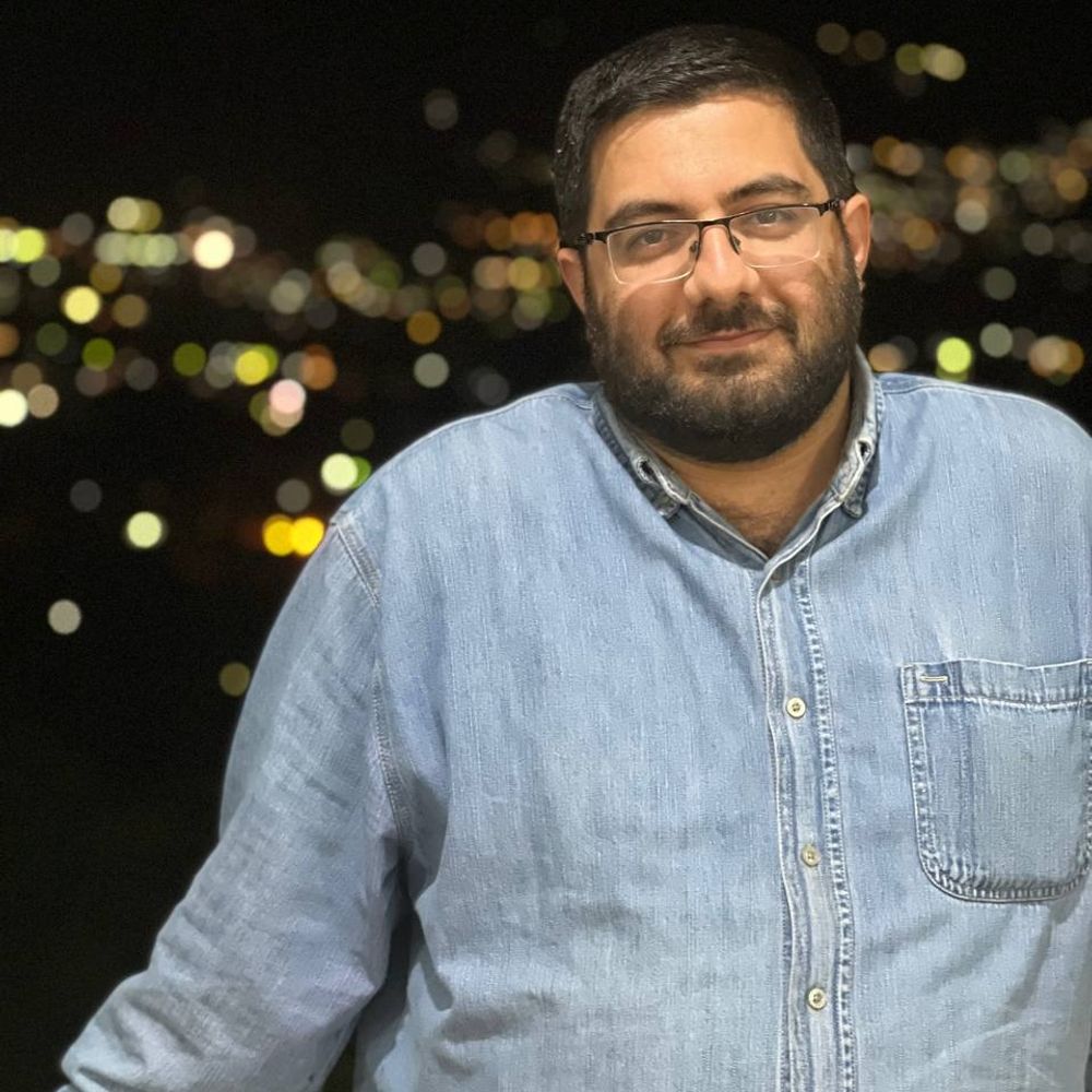 وحید تقوی