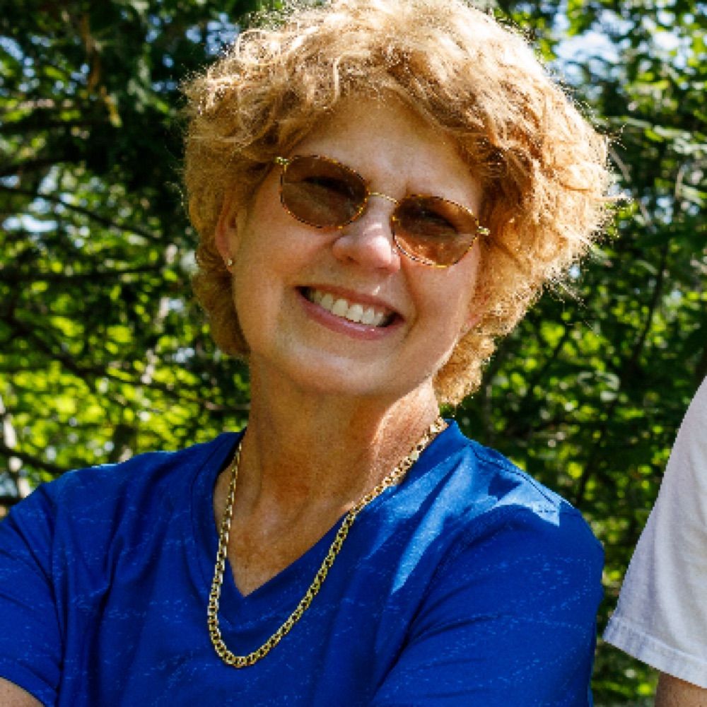  Cheryl Menzies