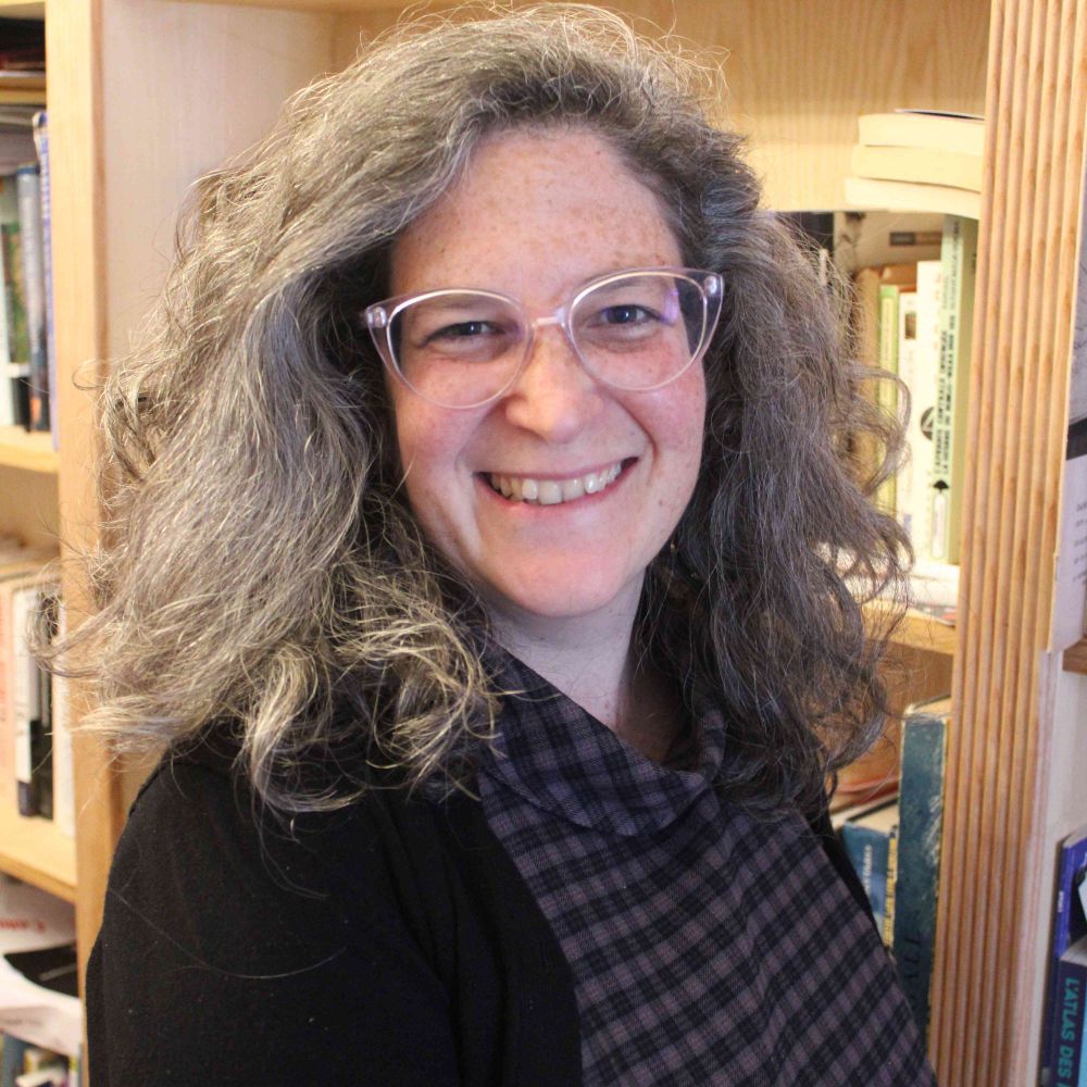 Dr Aviva Guttmann