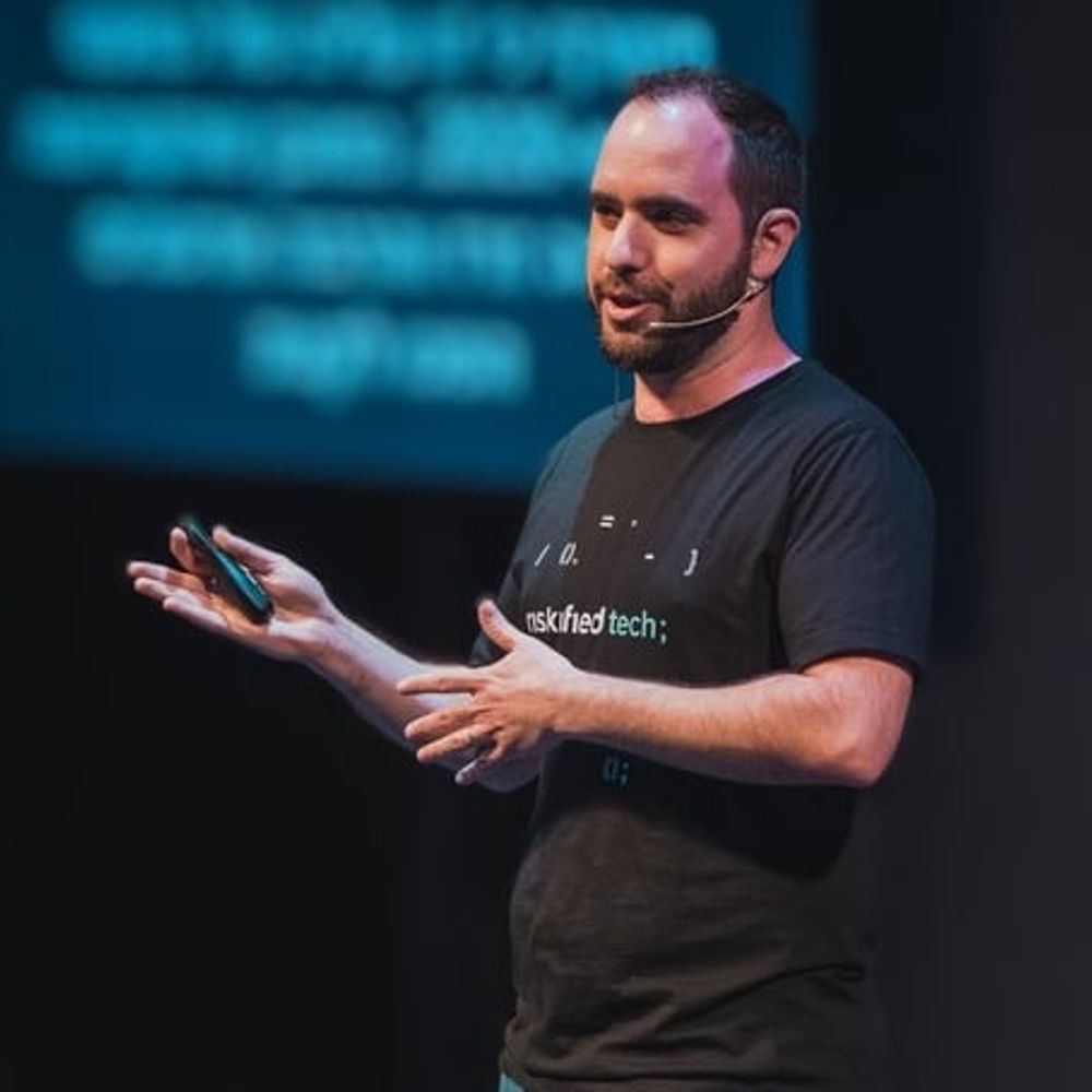 Elad Leev