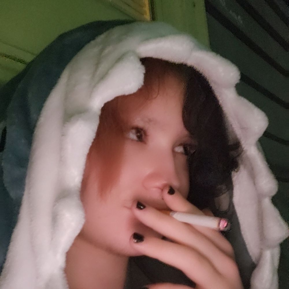 Mel 👽 it / they / he / she