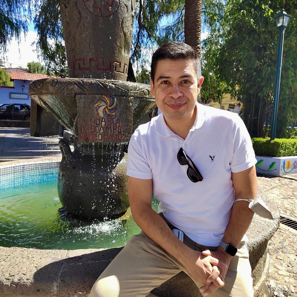 Carlos del Valle