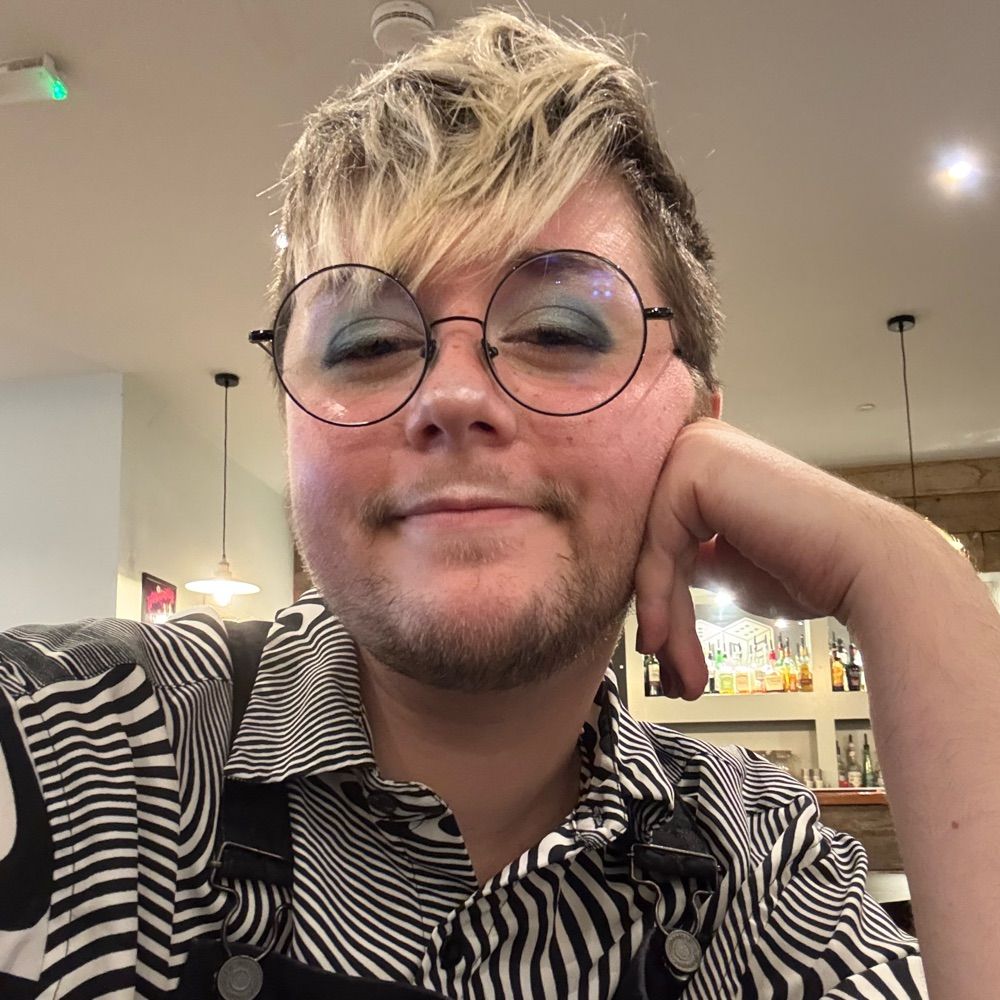 Jake (he/they)