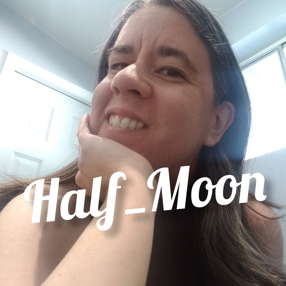 MissHalfMoon 🌛
