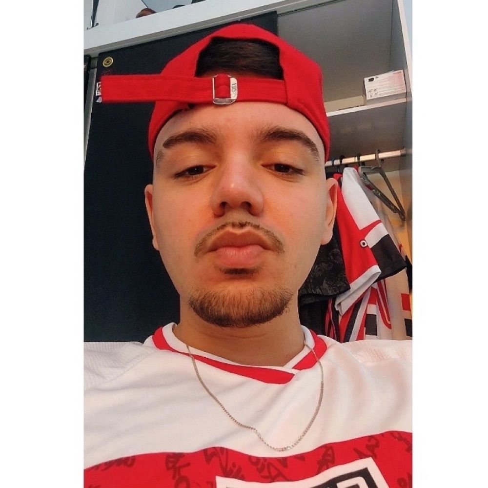 Breno 🇾🇪