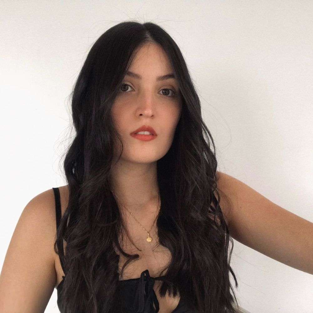 júlia