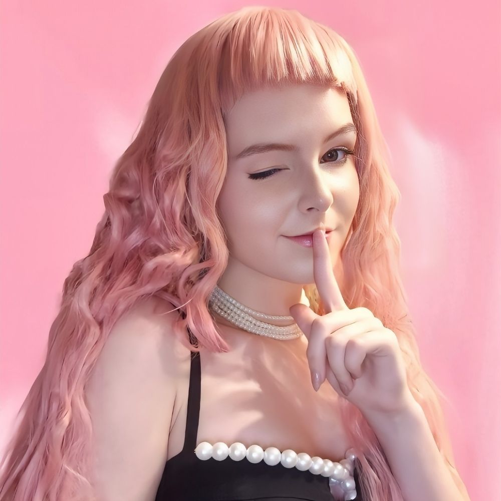 yui calhoun ⋆ ★