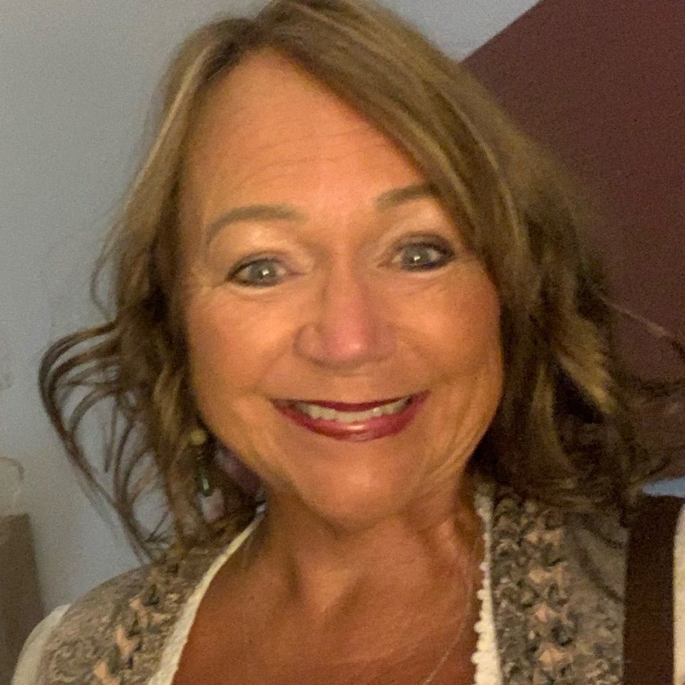 Tracie Reveal Shipman
