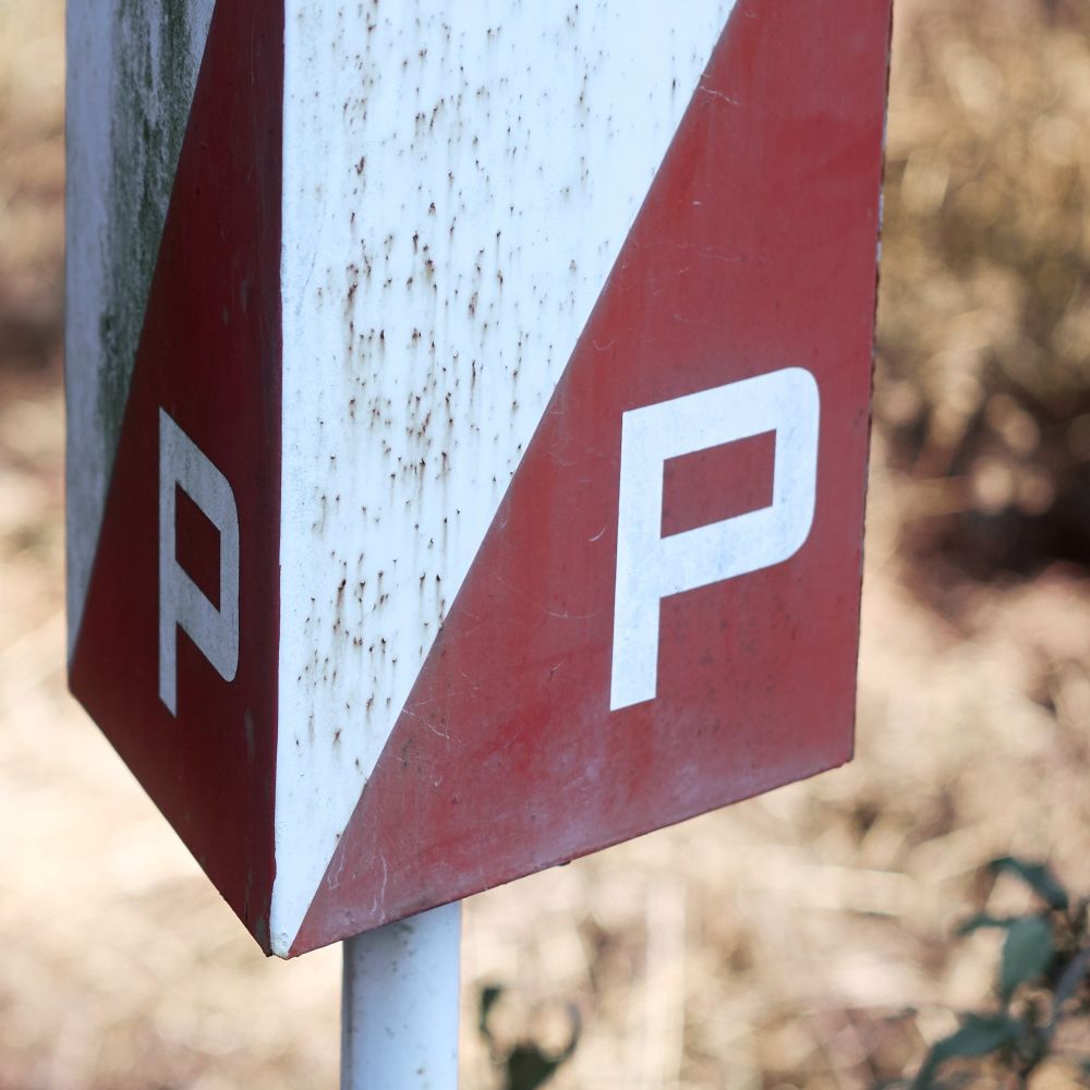 P