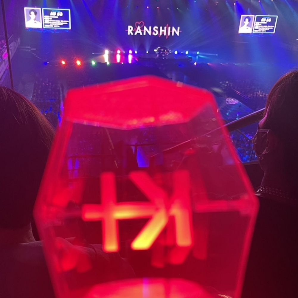 𝓐𝓘𝓸𝓷𝓪𝓹𝓾𝓼𝓹𝓪