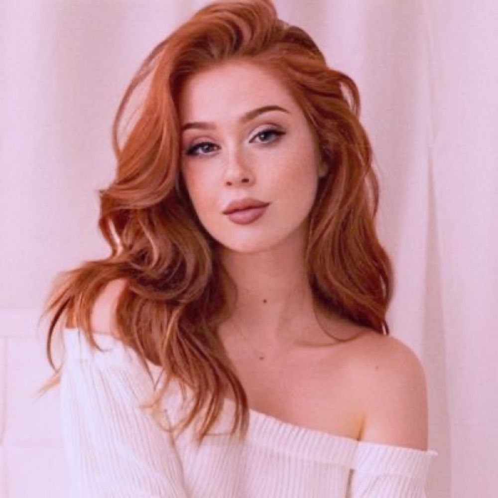 𝐿𝒶𝓃𝒶 ♡