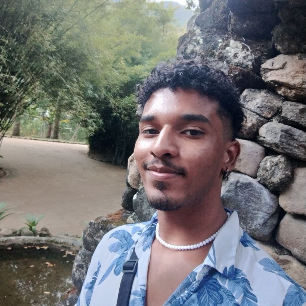 cristalino.bsky.social