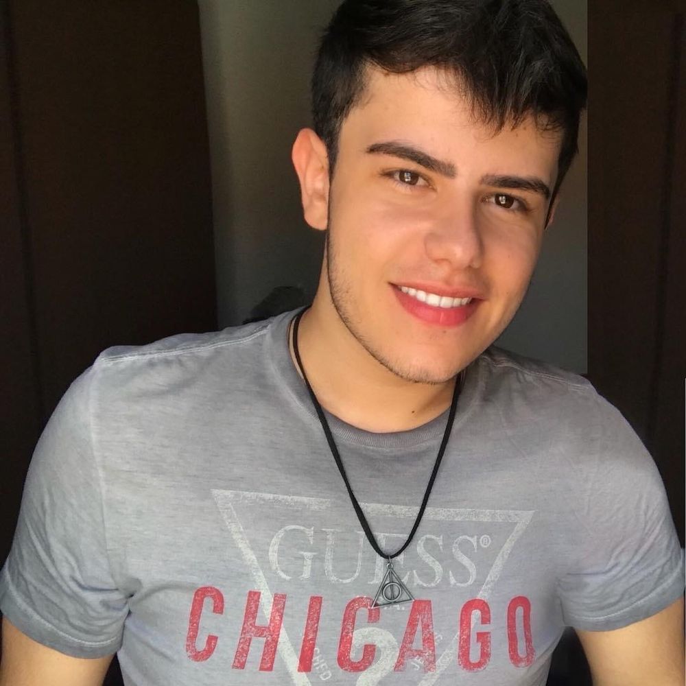 Aniel Aquino