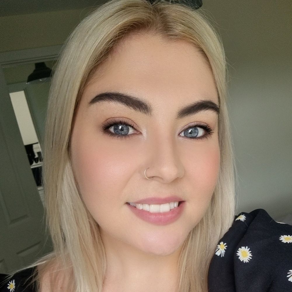 Robyn Shea(nanigans)