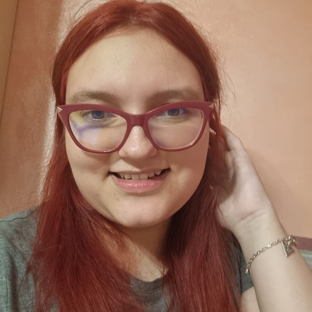 Andreea "JustDeea" Neacșu 🧜🏻‍♀️🌹🚀