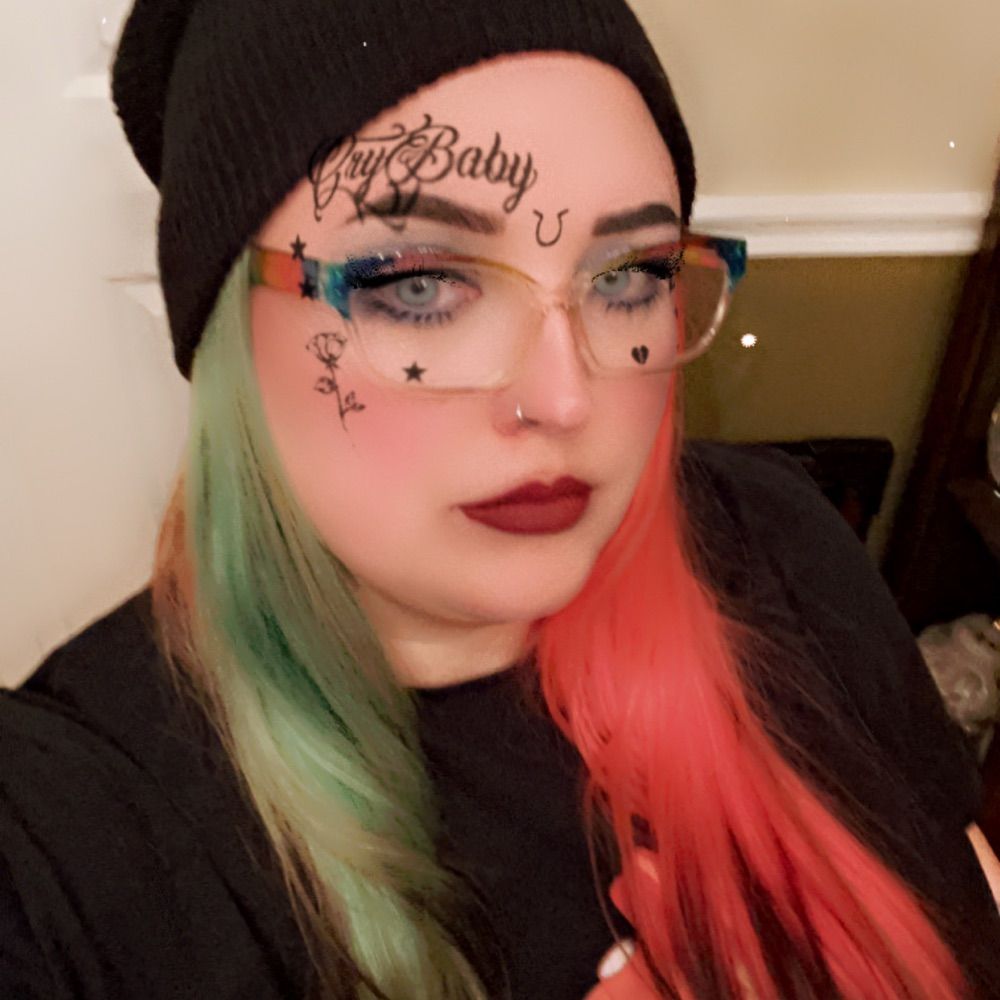 Kat Marie 🩷💛💙